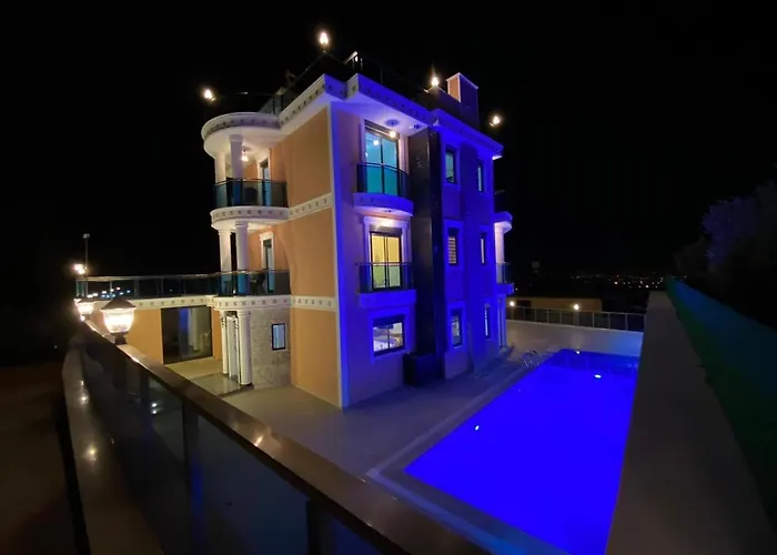 - Luxux - Rooftop - Terrasse - Whirlpool - Pool ヴィラ アランヤ