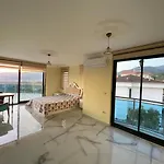 Villa - Luxux - Rooftop - Terrasse - Whirlpool - Pool *
