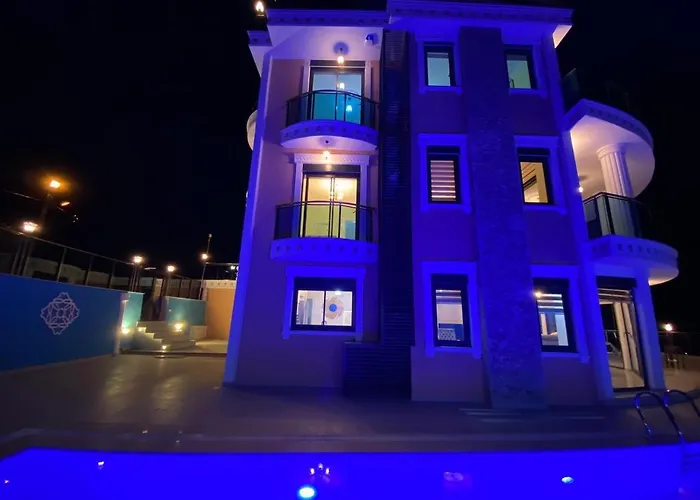 - Luxux - Rooftop - Terrasse - Whirlpool - Pool Villa Alanya