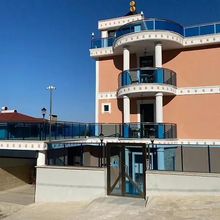 Vilă - Luxux - Rooftop - Terrasse - Whirlpool - Pool *