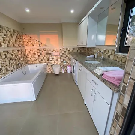 - Luxux - Rooftop - Terrasse - Whirlpool - Pool * 阿拉尼亚