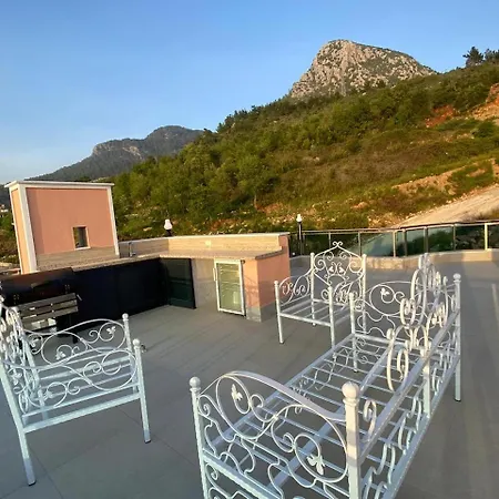 - Luxux - Rooftop - Terrasse - Whirlpool - Pool 别墅 *