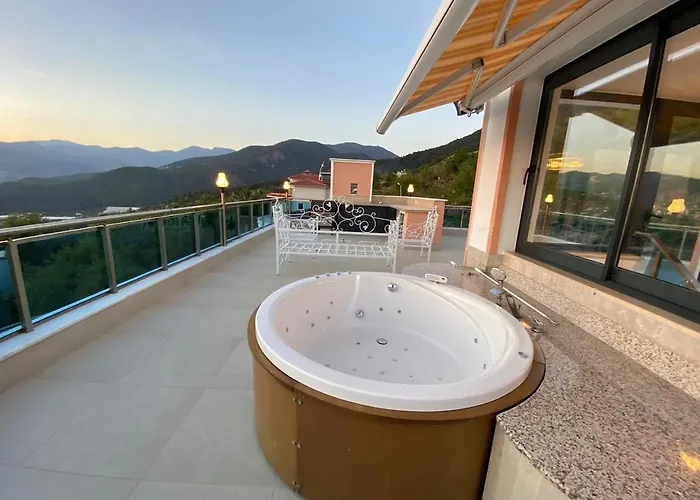 - Luxux - Rooftop - Terrasse - Whirlpool - Pool فيلة *